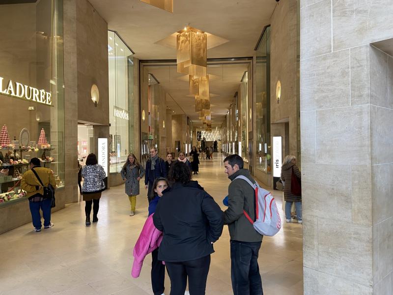 Pyramide du Louvre