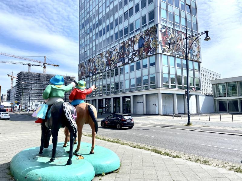 Alexanderplatz le carrefour des Allemagnes