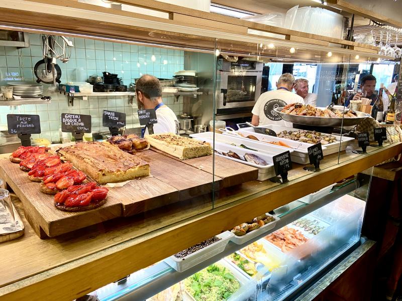 Halles des 5 cantons. Cuisines du marché