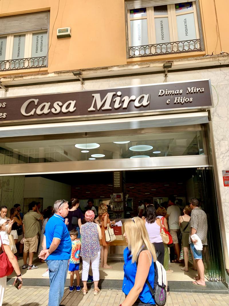 Casa Mira