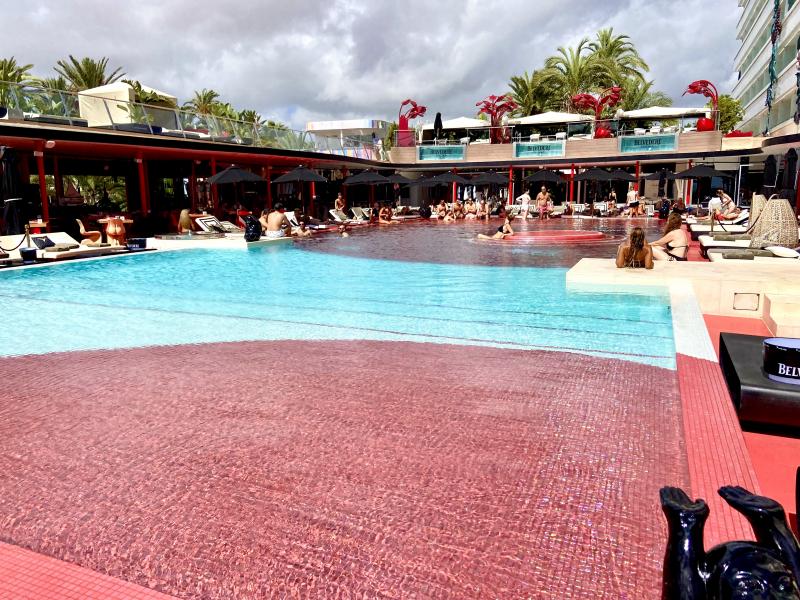 Piscine de l’Ushuaia Beach Ibiza Club